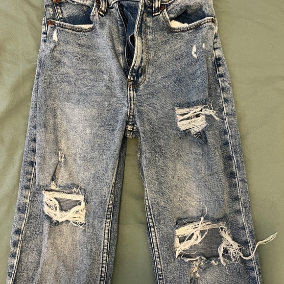 Abercrombie & Fitch jeans - Picture 2 of 4